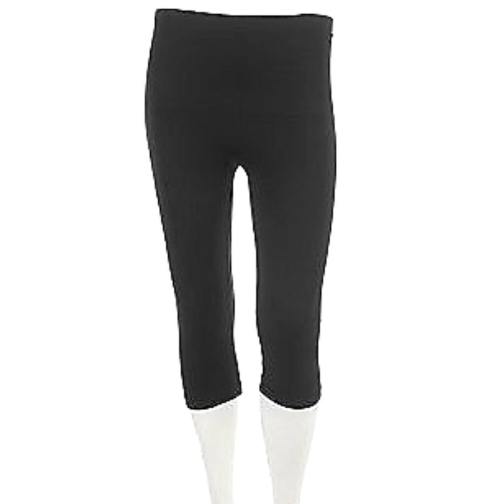 Women with Control Smoothing Shaper Capris  12237